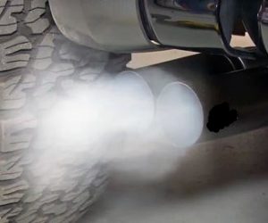 exhaust smoke problem